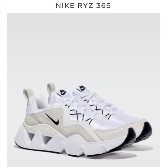 nike ryz 36